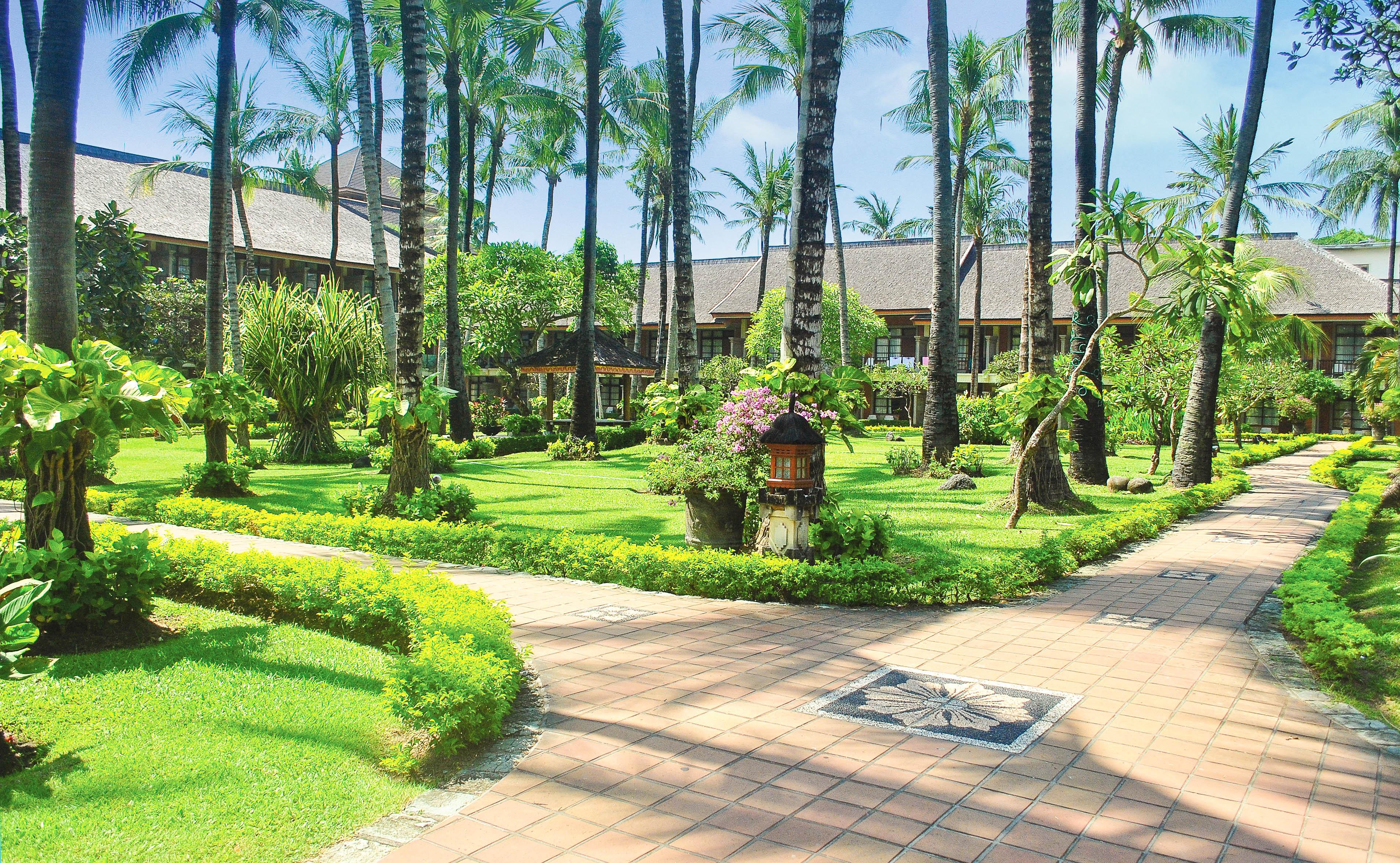 Club Bali Family Suites @ Legian Beach Exterior photo